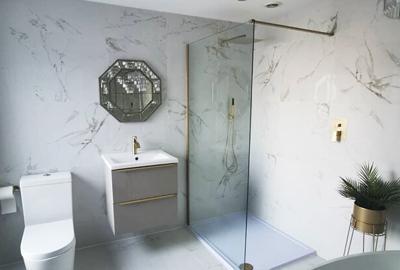 Tile ideas for larger bathrooms 