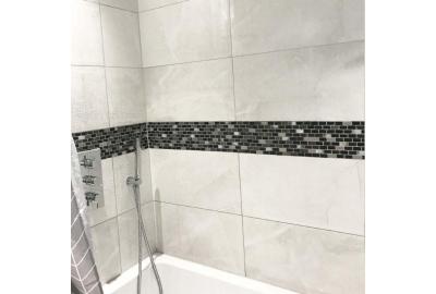 Which tiles are best for high-limescale areas? 