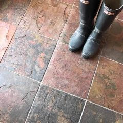 300x300mm square sheera multicolour natural slate tiles pictured with hunter wellington boots