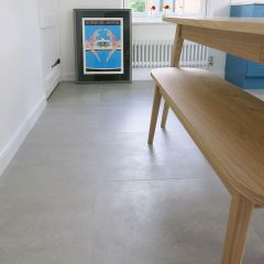 Urban grey matt porclein floor tiles in modern kitchen diner with wooden bench_pictured by blogger lucygleesoninteriors